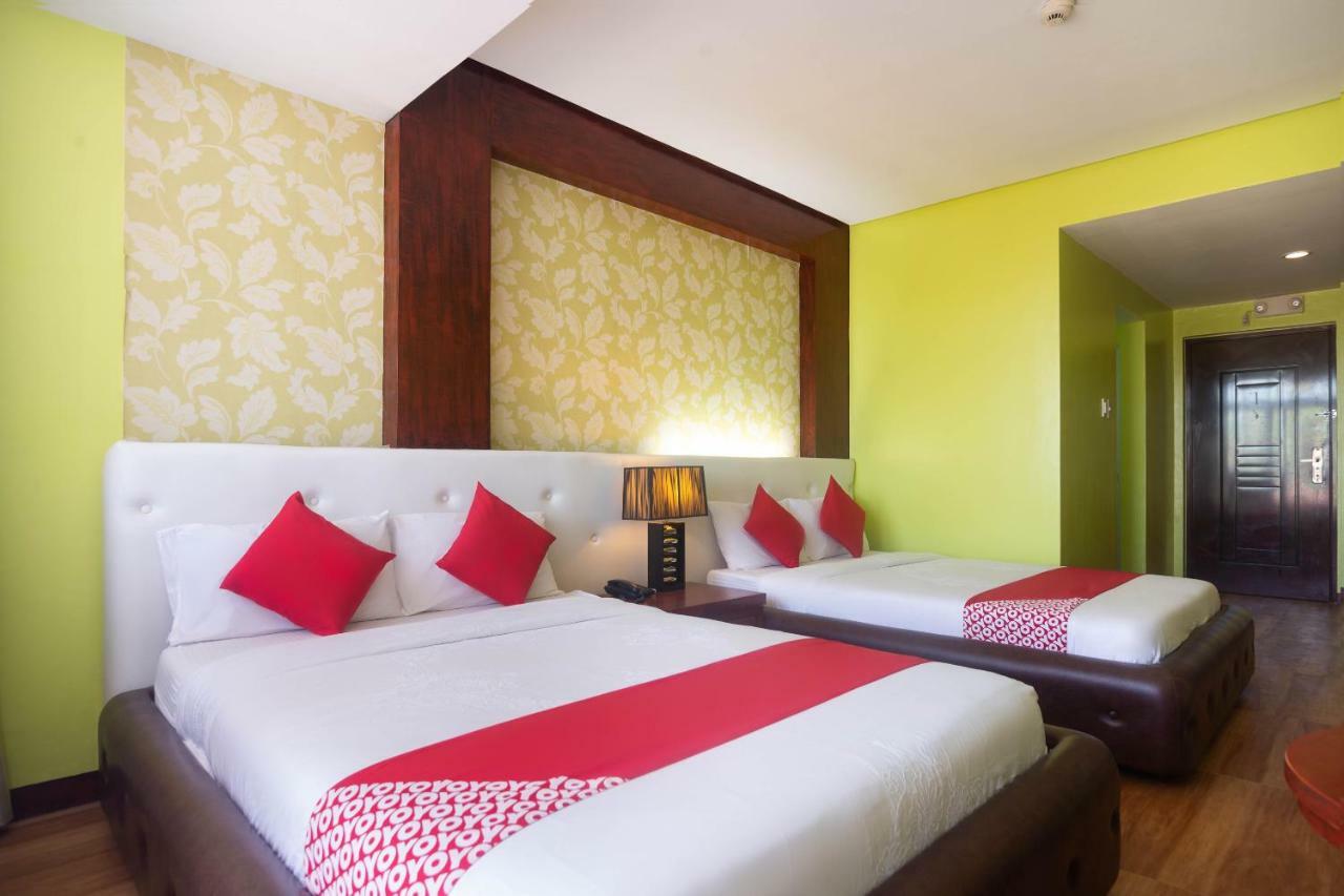 Oyo 159 San Remigio Pensionne Suites Cebu Exterior photo